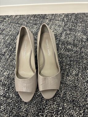 Franco Sarto Taupe Open-Toe Leather Pumps